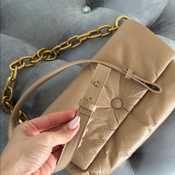 Charles & Keith beige Tan Chain Shoulder Bag - Picture 6 of 8